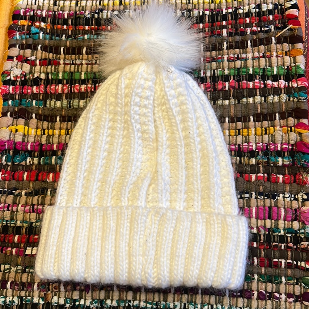 Toby & Me White Acrylic Hat with Fuzzy Pom Pom Top; So Perfect with any outfit!